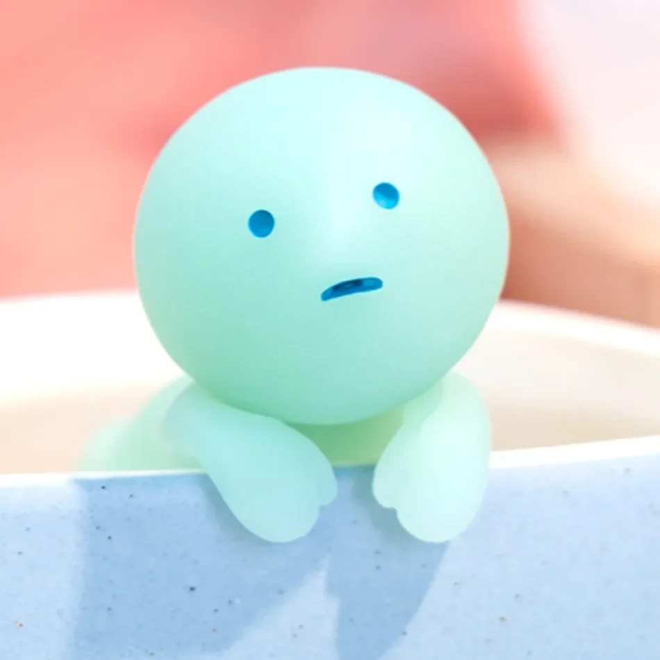 Glow In The Dark Mini Figure S - Home Goods Bathroom Sets recension och pris