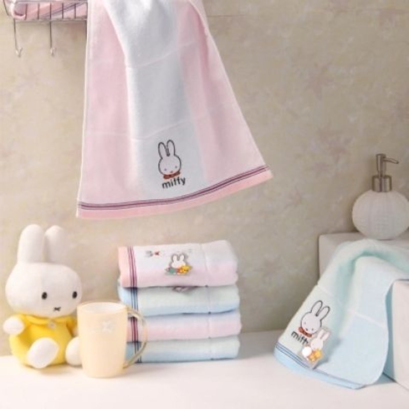 Miffy rabbit sweet and cute cr - Home Goods Bathroom Sets recension och pris